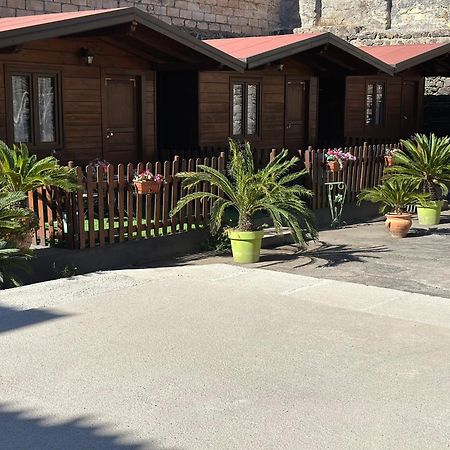 Villa Garden Of Bitter Aeroporto di Catania Fontana Rossa Esterno foto