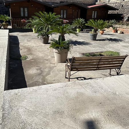 Villa Garden Of Bitter Aeroporto di Catania Fontana Rossa Esterno foto