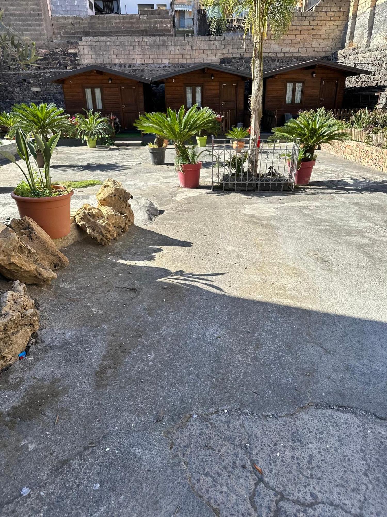 Villa Garden Of Bitter Aeroporto di Catania Fontana Rossa Esterno foto